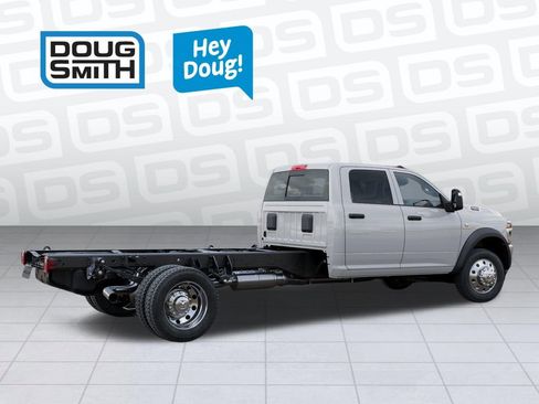 New 2026 RAM 5500 Tradesman AWD/4WD image 4