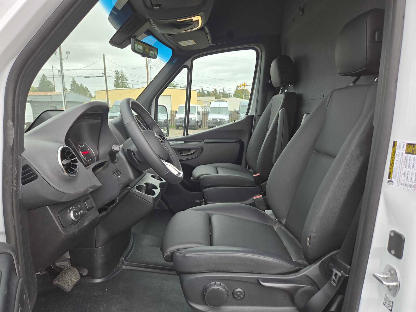 Used 2026 Mercedes-Benz Sprinter 2500 image 20