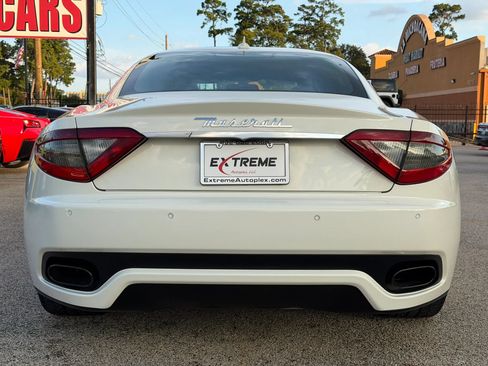 Used 2013 Maserati GranTurismo Sport RWD image 5