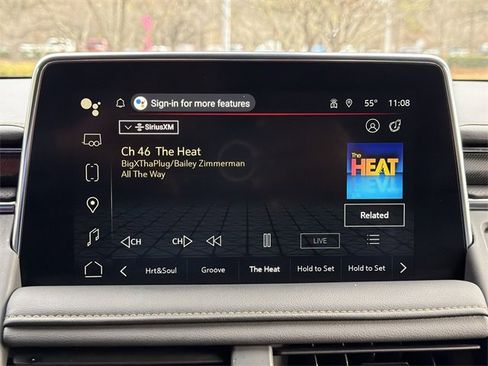 Used 2023 GMC Yukon AT4 w/ AT4 Premium Plus Package image 16