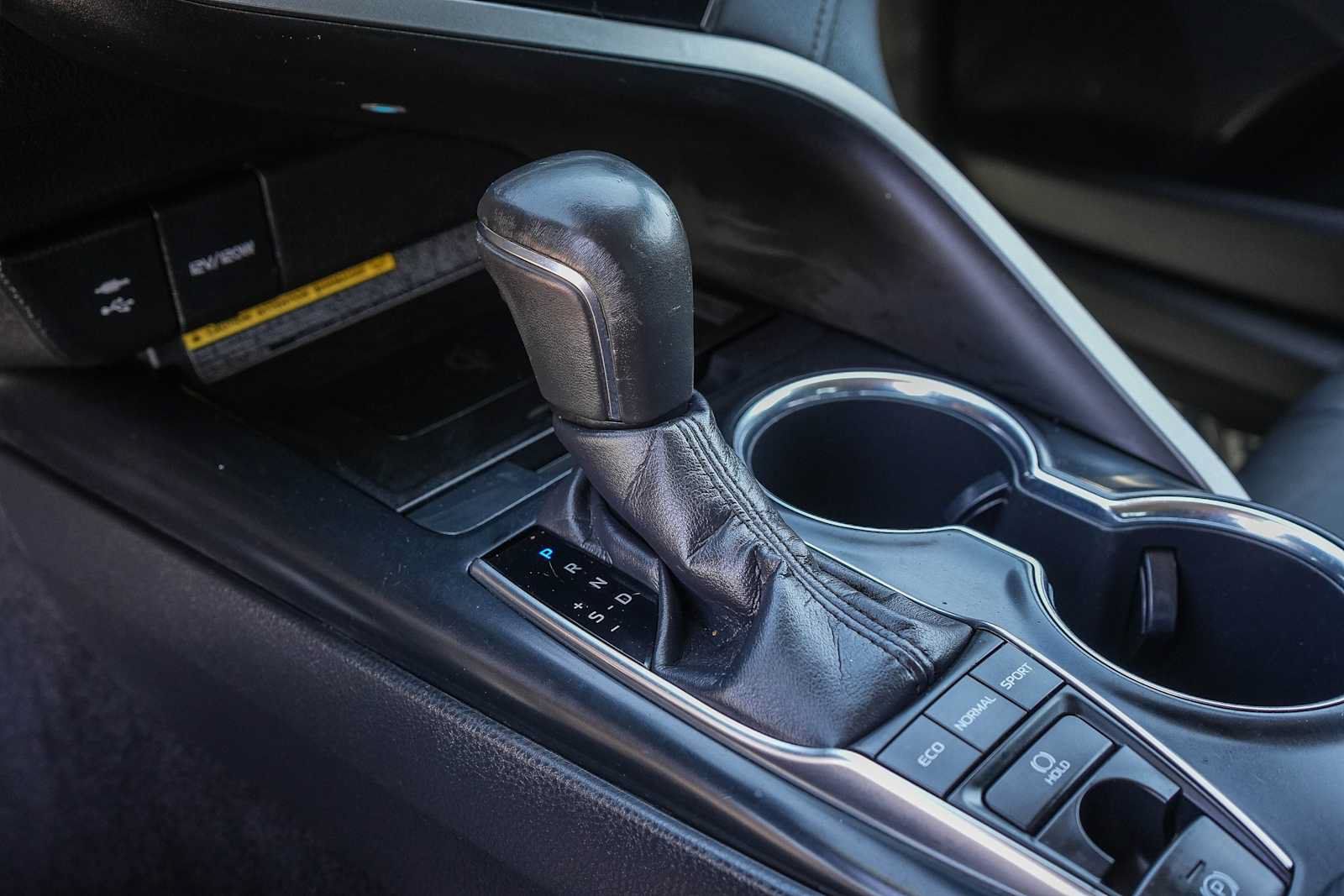 Used 2019 Toyota Camry XSE w/ Carpet Mat Package FWD image 19