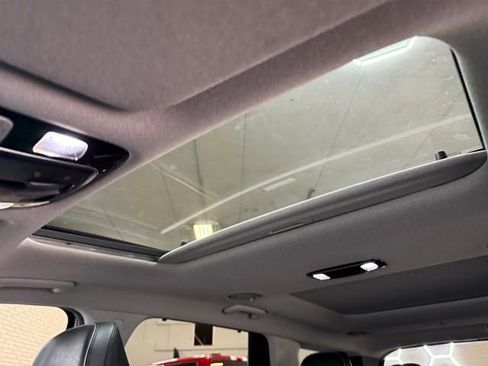 Used 2021 Hyundai Palisade Limited image 35