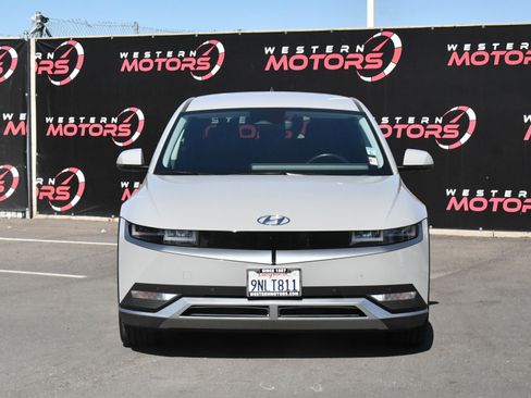 Used 2024 Hyundai Ioniq 5 SEL RWD image 2