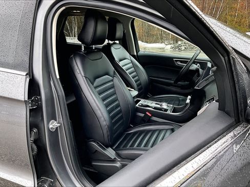 Used 2022 Ford Edge SEL w/ Convenience Package image 8