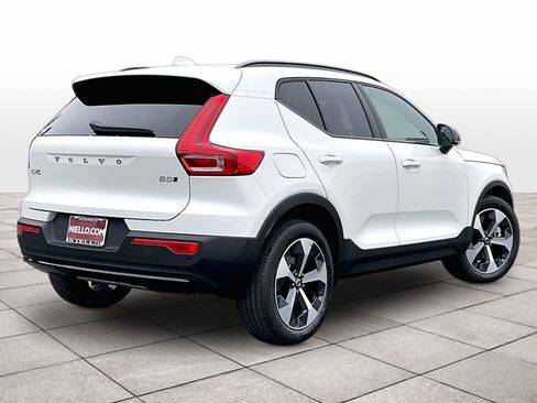 New 2026 Volvo XC40 B5 Plus w/ Protection Package Premier image 4