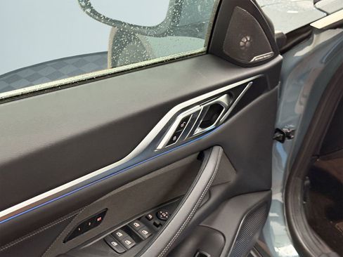 Used 2025 BMW i4 xDrive40i w/ Premium Package image 22