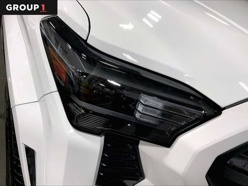 Certified 2025 Toyota Tacoma SR image 24