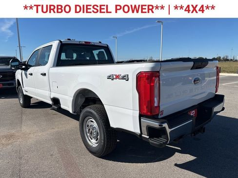 New 2026 Ford F250 XL w/ XL Chrome Package image 6