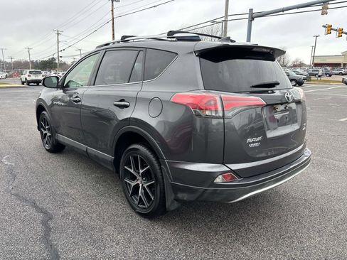 Certified 2016 Toyota RAV4 SE image 5