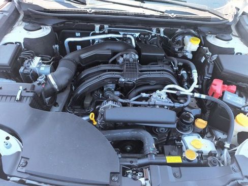 Used 2022 Subaru Outback Premium AWD/4WD image 27
