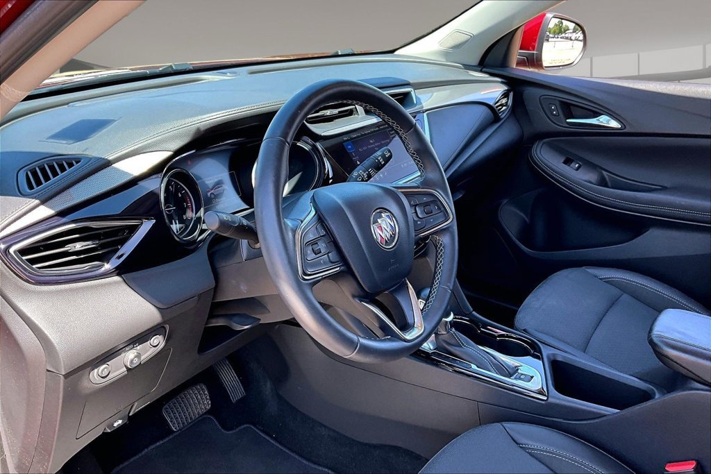 Used 2022 Buick Encore GX Select w/ Sport Touring Package FWD image 13