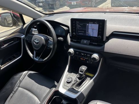 Used 2019 Toyota RAV4 Limited w/ All Weather Liner Package AWD/4WD image 6