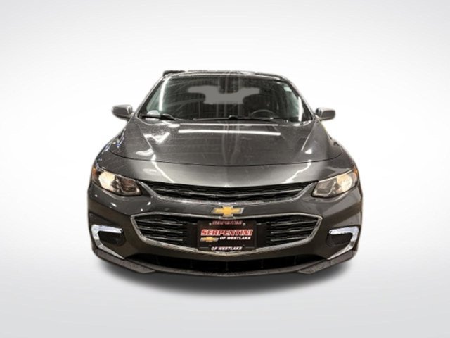 Used 2017 Chevrolet Malibu LT FWD image 3