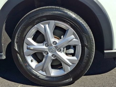 Certified 2024 Honda HR-V LX image 8