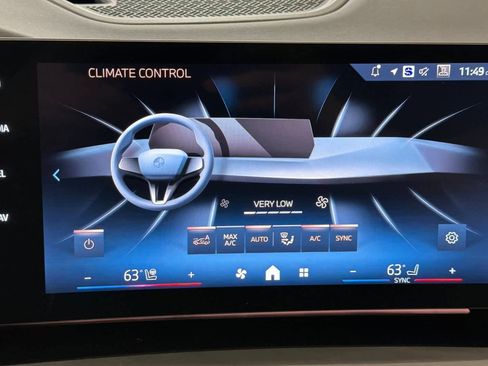 Used 2025 BMW X1 xDrive28i w/ Premium Package image 20