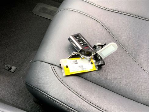 Used 2023 Acura RDX AWD image 14