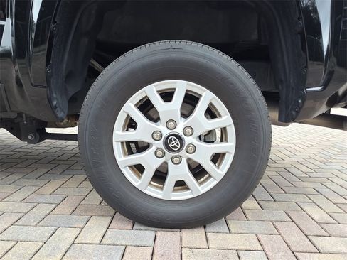 Used 2024 Toyota Tacoma SR5 image 19