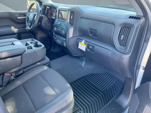 New 2026 Chevrolet Silverado 1500 Custom w/ LPO, Dark Essentials Package RWD image 31