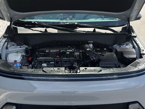 Used 2025 Hyundai Kona Limited image 71