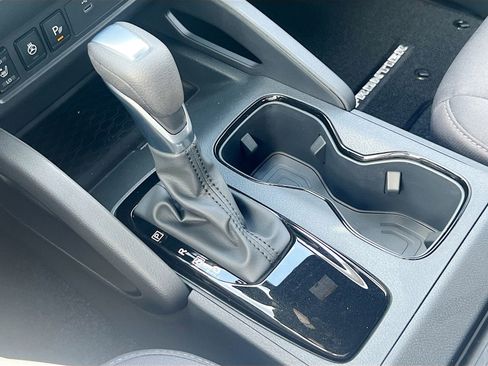 New 2026 Nissan Frontier 2WD Crew Cab image 16