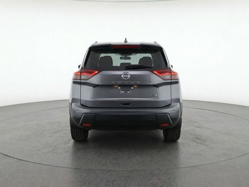 Used 2024 Nissan Rogue SV FWD image 7