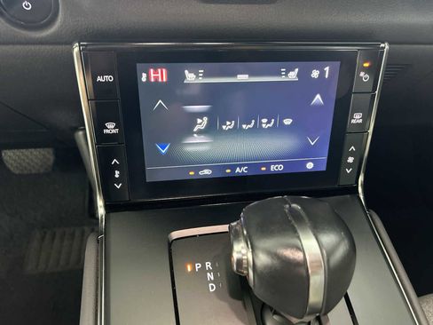 Used 2022 MAZDA MX-30 Electric w/ Premium Package image 17