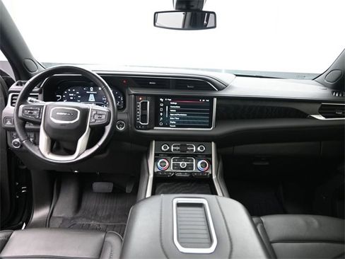 Used 2022 GMC Yukon Denali image 13