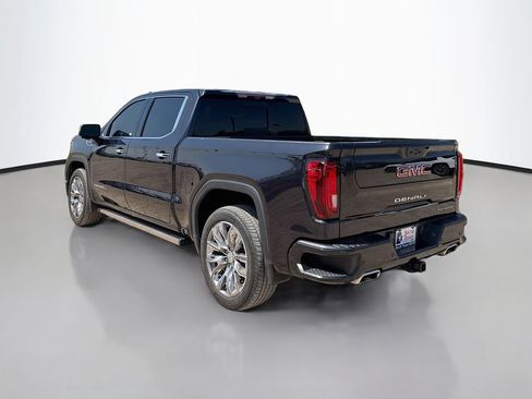 Used 2023 GMC Sierra 1500 Denali w/ Denali Reserve Package AWD/4WD image 5