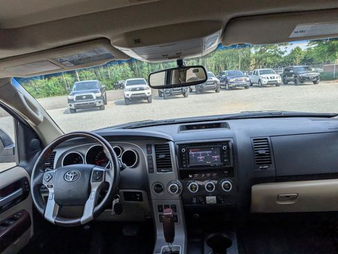 Used 2014 Toyota Sequoia Platinum AWD/4WD image 20