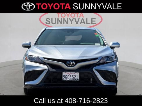 Used 2023 Toyota Camry SE FWD image 11