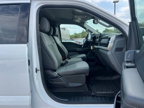 Used 2023 Ford F250 XLT w/ Tremor Off-Road Package image 21