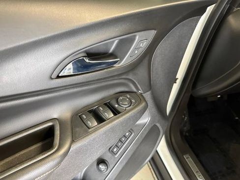 Used 2019 Chevrolet Equinox Premier w/ LPO, Cargo Package FWD image 42