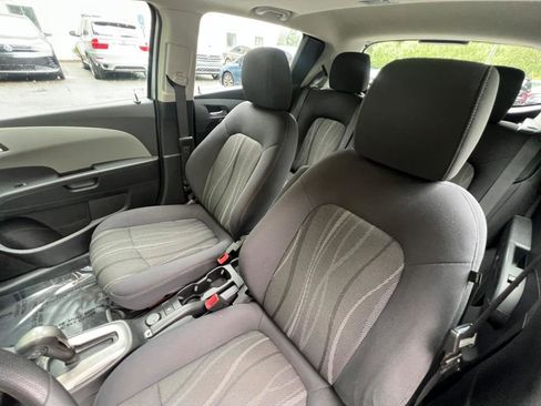 Used 2014 Chevrolet Sonic LT w/ Fun and Sun Package image 11