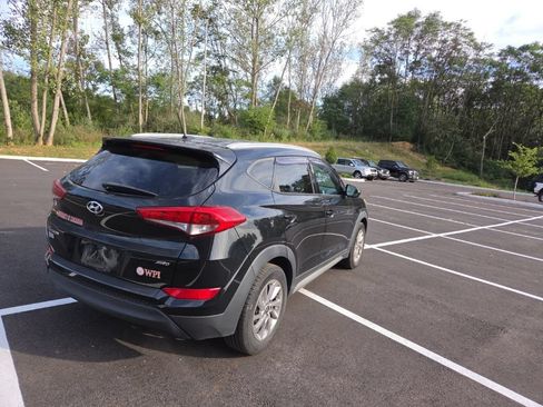 Used 2017 Hyundai Tucson SE w/ SE Popular Package 02 AWD/4WD image 5