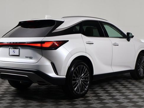 Used 2025 Lexus RX 350 AWD w/ Convenience Package image 4