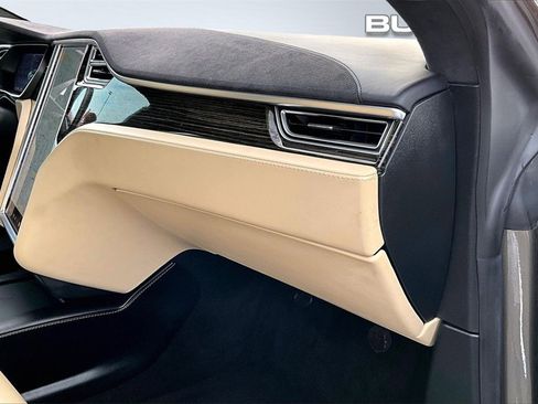 Used 2016 Tesla Model S 90D image 16