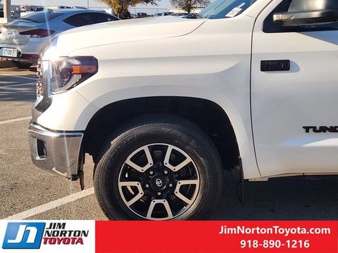 Used 2019 Toyota Tundra SR5 image 9