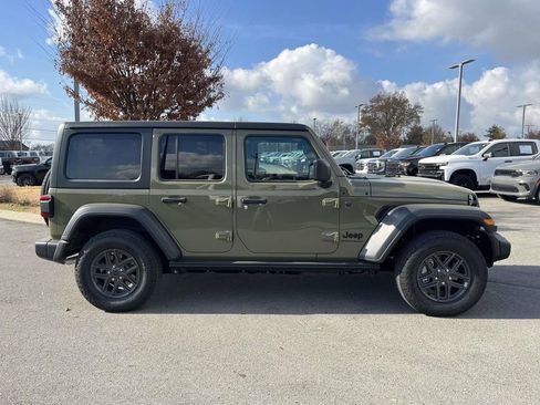 New 2025 Jeep Wrangler Sport S image 10