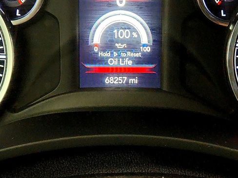 Used 2022 RAM 2500 Tradesman w/ Chrome Appearance Group AWD/4WD image 15