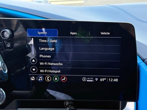 Used 2022 Chevrolet Corvette Stingray Premium Conv w/ Z51 Performance Package image 40