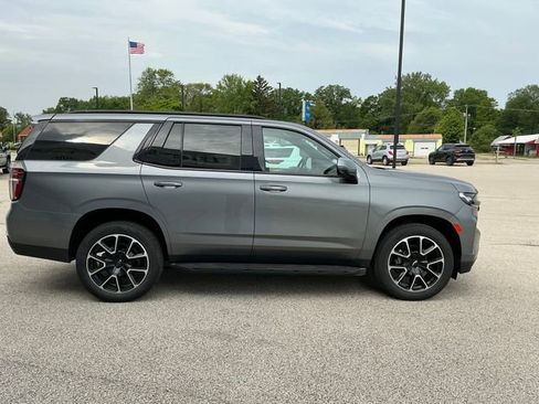 Used 2022 Chevrolet Tahoe RST w/ Luxury Package AWD/4WD image 18
