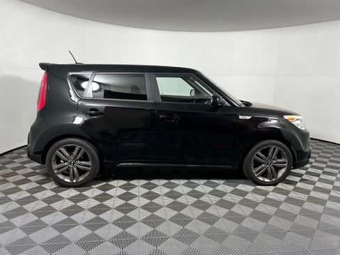 Used 2016 Kia Soul + w/ Tarmac Special Edition image 4