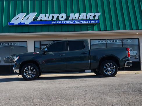 Used 2025 Chevrolet Silverado 1500 LT w/ Z71 Off-Road Package AWD/4WD image 5