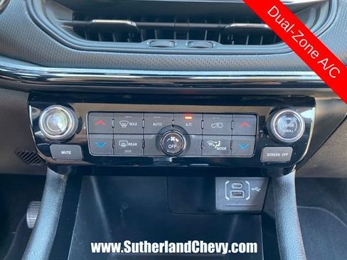 Used 2022 Jeep Compass Trailhawk AWD/4WD image 29