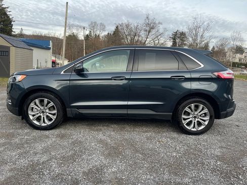 Used 2024 Ford Edge Titanium image 11