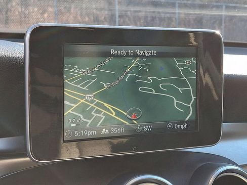 Used 2019 Mercedes-Benz GLC 300 GLC 300 image 18