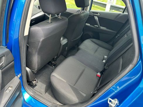 Used 2012 MAZDA MAZDA3 i Touring FWD image 13