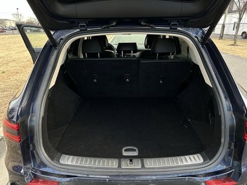 Used 2024 Genesis GV70 2.5T w/ Advanced Package image 19