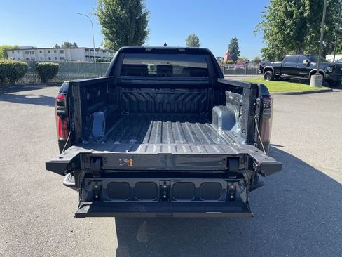 New 2026 GMC Sierra EV Elevation image 24