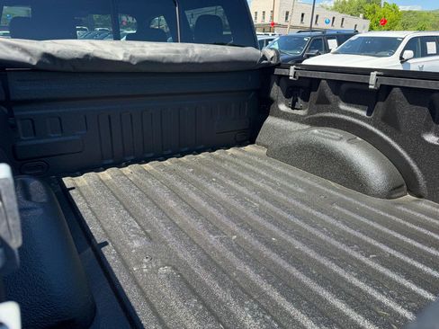 Used 2017 Ford F150 Lariat AWD/4WD image 19